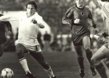 Ndahet nga jeta legjenda e futbollit shqiptar, Bejkush Birçe