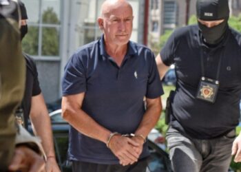 Mali i Zi heton për krime lufte ish-prokurorin special