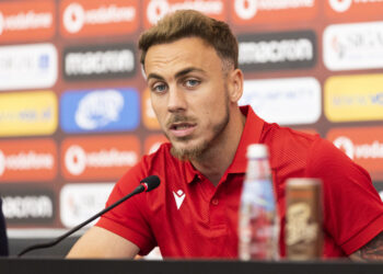 Miqësorja me Azerbajxhanin/ Seferi: Fanella e Shqipërisë është shumë e rëndë