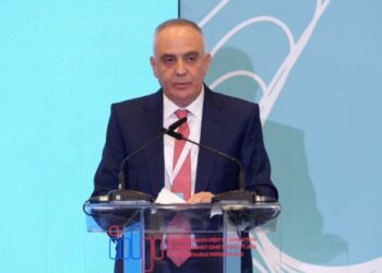 Ironia/Kyç gojën për mediat, Besnik Dervishi bën thirrje për të drejta informimi