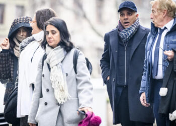 Katër anëtarët e familjes më të pasur të Britanisë dënohen me burg (DETAJET)