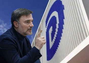 Enkelejd Alibeaj largohet nga grupi parlamentar i PD-së: Nuk jam berishist