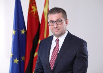 Mickoski: Nuk pres të më censurohet e drejta njerëzore se si ta quaj shtetin tim