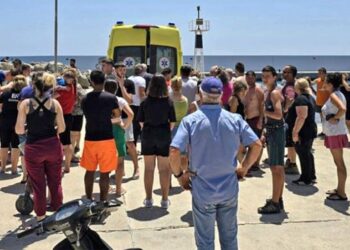 Qytetarët e Kretës mbledhin para për familjen e Nikolës, do të prehet në atdhe