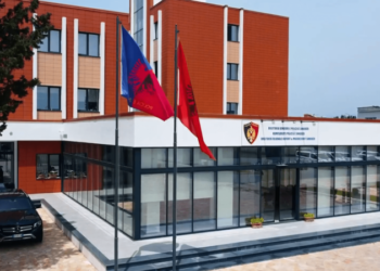 Plagosja në Shkodër/ Policia zbardh ngjarjen: Arrestohet 1 person, 5 në kërkim