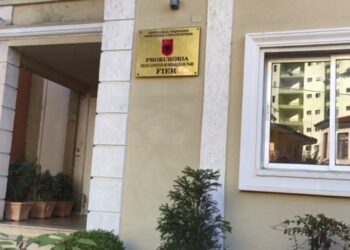 Dyshohet për aktivitet kriminal, Prokuroria e Fierit sekuestron prona në Lushnje