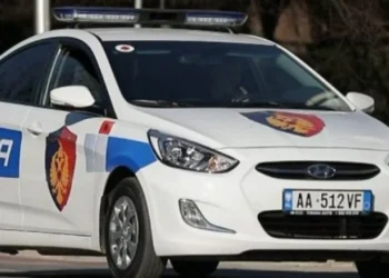 E rëndë në Bathore! U rrëzua nga kati dytë i banesës, ndërron jetë 8-vjeçari