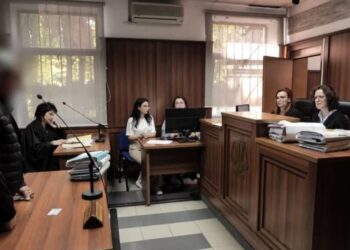 VOA: Prokurorët në vështirësi, boshllëqet në sistem rrisin ngarkesën