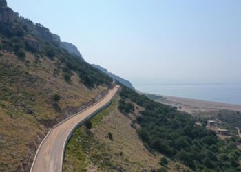 “Tjetër aks panoramik”, Rama ndan pamje nga rruga e re turistike Shëngjin-Velipojë