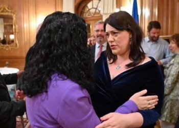 Alicia Kearns dhe Vjosa Osmani diskutojnë për sigurinë dhe stabilitetin në Ballkan