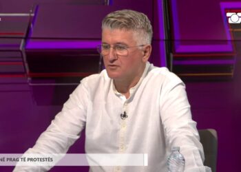 Pak orë para tubimit të PD, Gjekmarkaj: Protestë për të ndalur shkretimin e vendit