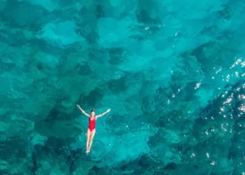 Vendet me ujin më të pastër në Evropë, “Forbes”: Shqipëria e fundit në lista