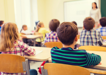 Bilanci i frikshëm/ Numri i nxënësve në zonat rurale ra me 40% në 10 vite