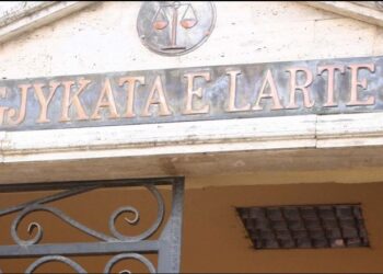 Dosja 5D/ Gjykata e Lartë dërgon për rishqyrtim çështjen e dy ish-drejtorëve