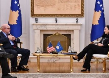 Kosovë/ Presidentja Osmani takon ambasadorin e SHBA
