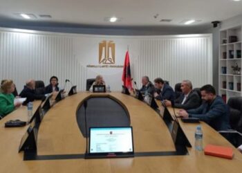 KLP miraton drejtuesit e 3 prokurorive në Berat, Shkodër dhe Elbasan