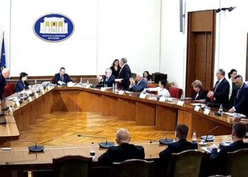 Komisionet hetimore pa vendime, por vazhdojnë grabisin xhepat e qytetarëve