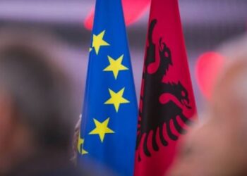Ndahen rrugët e Shqipërisë dhe Maqedonisë së Veriut për në BE