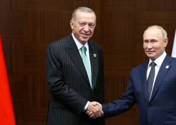 Erdogan thirrje Rusisë: T’i kthejë Krimenë, Ukrainës