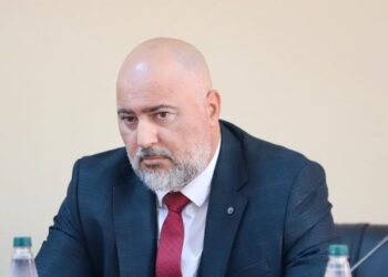 Debat Rama-Bardhi/ Si u emërua Ermal Onuzi si Drejtori i ri i Gardës së Republikës?