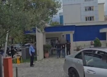 Arrestohet 26-vjeçari që u prezantua si funksionar për të mashtruar biznesmenin
