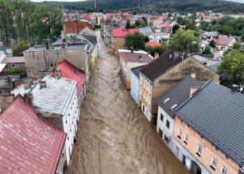 Rëndohet bilanci i viktimave nga përmbytjet në Europën Qëndrore e Lindore