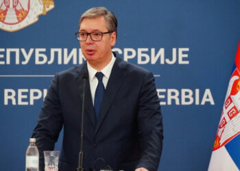 Mediat serbe: Serbia mund të shpallë pushtimin e Veriut të Kosovës ditën e nesërme