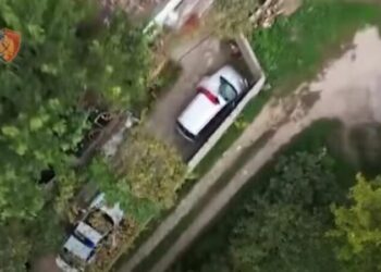 Shkaktoi aksidentin me vdekje dhe u largua, policia kap autorin