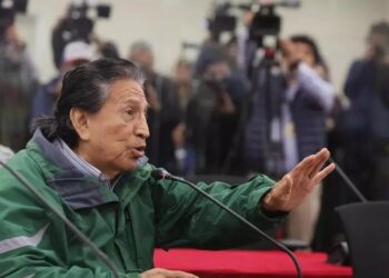 Denohet me burg ish presidenti i Perusë, ja akuza