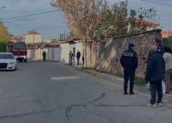 Kush është 40-vjeçari që ishte shënjestër e atentatit në Elbasan