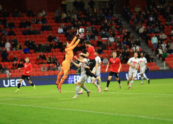 Kombëtarja U-21/ Trajneri Bushi fton Leandro Frrokun për ndeshjen ndaj Armenisë