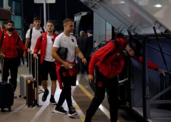 Nations League/ Kombëtarja mbërrin në Tbilisi për ndeshjen me Gjeorgjinë