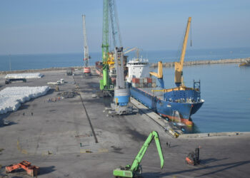 Lufta e Izraelit kalon nga Shqipëria: Karburanti e eksplozivët që “s’i sheh askush”