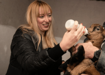 “Akademia e Barinjve” nisma që “fluturoi” së bashku me ish-ministren Frida Krifca