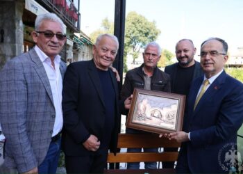 Vizita në Bosnje dhe Hercegovinë/ Begaj takim me komunitetin shqiptar