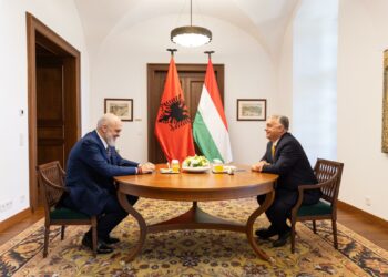 Kryeministri Rama sot në Hungari, takim me homologun Victor Orban