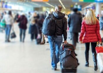 Shqiptarët vijojnë të largohen, por nuk pranohen as në vendet e BE