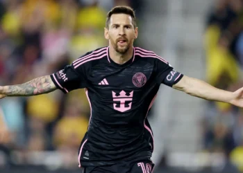 Messi shkëlqen me dy gola, Inter Miami mban kreun