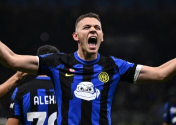 Pas dëmtimit tek kombëtarja, Interi le jashtë Asllanin