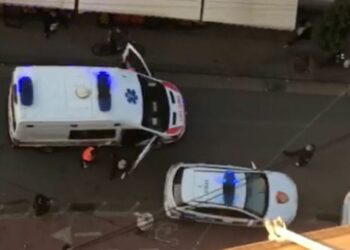 Plagosje në Tiranë, i riu godet me thikë 60-vjeçarin