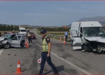 Aksident në aksin Korçë-Pogradec