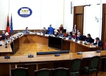 Sterilizimi/ Tensione mes Vokshit dhe Spahiut