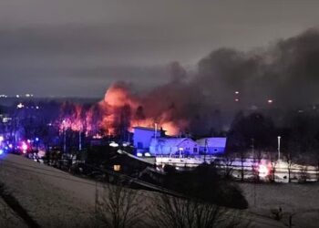 Lituani/ Avioni shpërthen në flakë pranë pistës