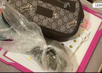 Sekuestrohen qindra doza kanabisi në Lezhë, arrestohen dy të rinj