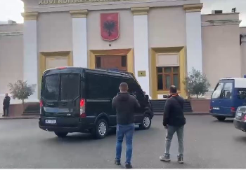 Protesta e PD-së refuzohet nga policia