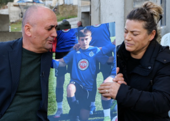 Djalit i kemi thënë se Martinin e ka marrë kombëtarja, rrëfehen prindërit e Martinit