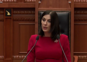 Kryetarja e Dhomës së Deputetëve të Çekisë viziton Kuvendin e Shqipërisë