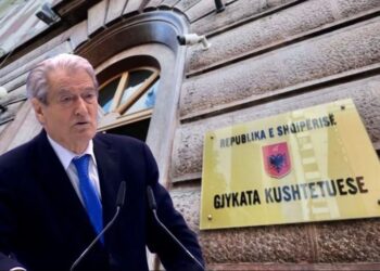 Ndalimi i daljes u shpall i paligjshëm/ Kushtetuesja sqaron vendimin për Berishën