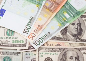 Trump drejt Shtëpisë së Bardhë, euro pëson rënien