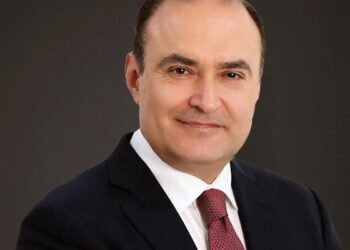 Ish-ministri Edmond Haxhinasto paraqitet në SPAK